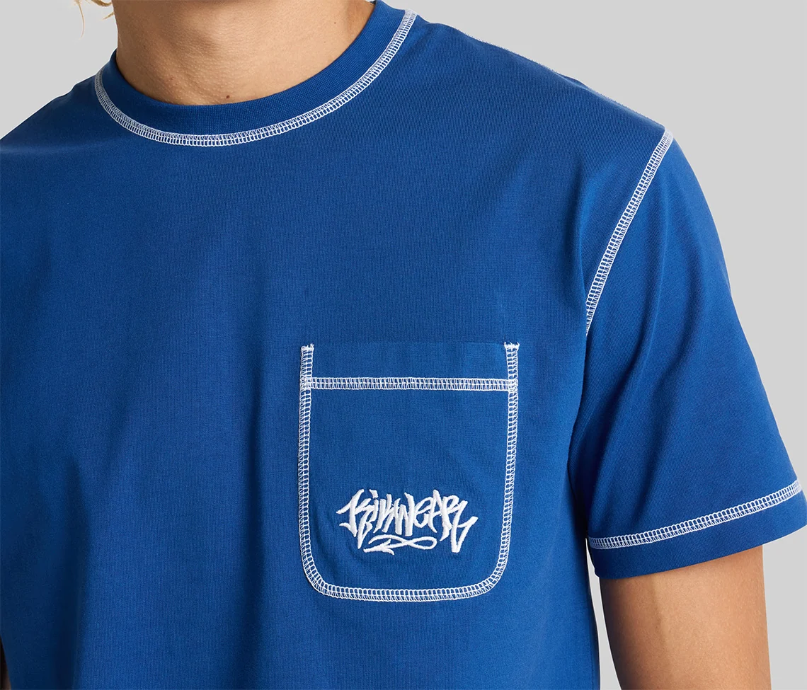GRAFFITI EMBROIDERY POCKET TEE - NAVY - Image 4