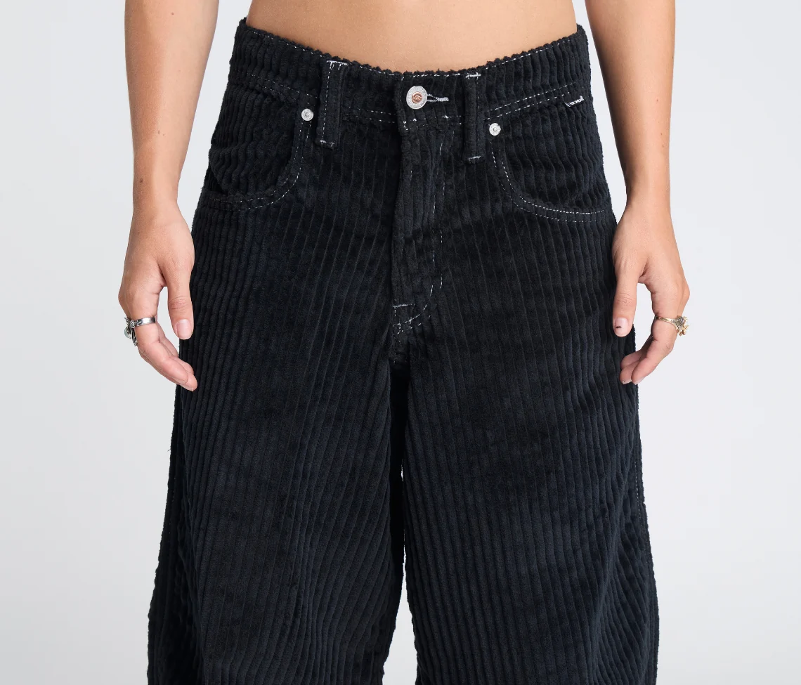 W SUPREME KORDZ 26" 3-WALE CORDUROY BLACK - Image 6