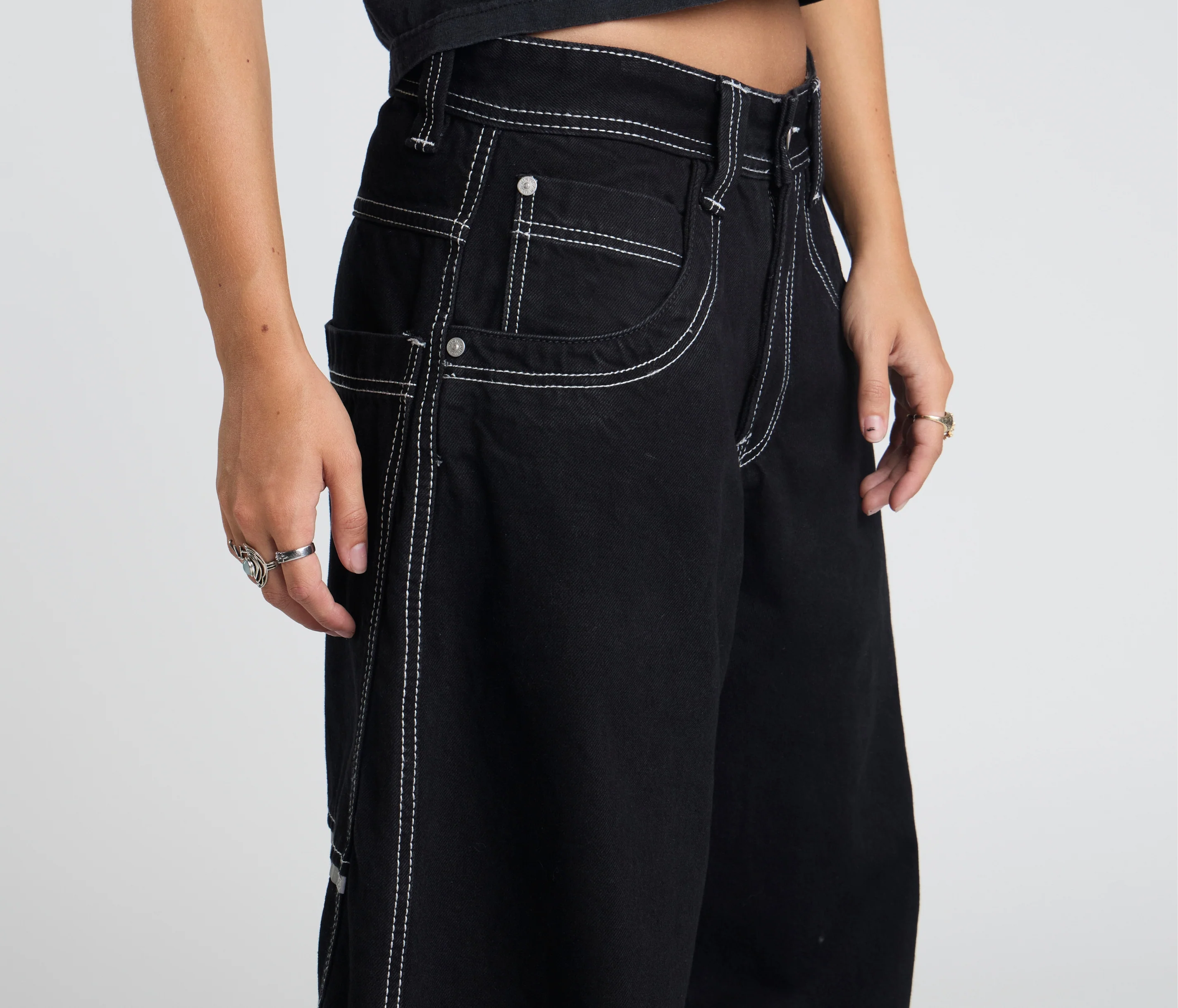W REFLEKTOR JORT 18" INSEAM SUPER BLACK RINSE - Image 5
