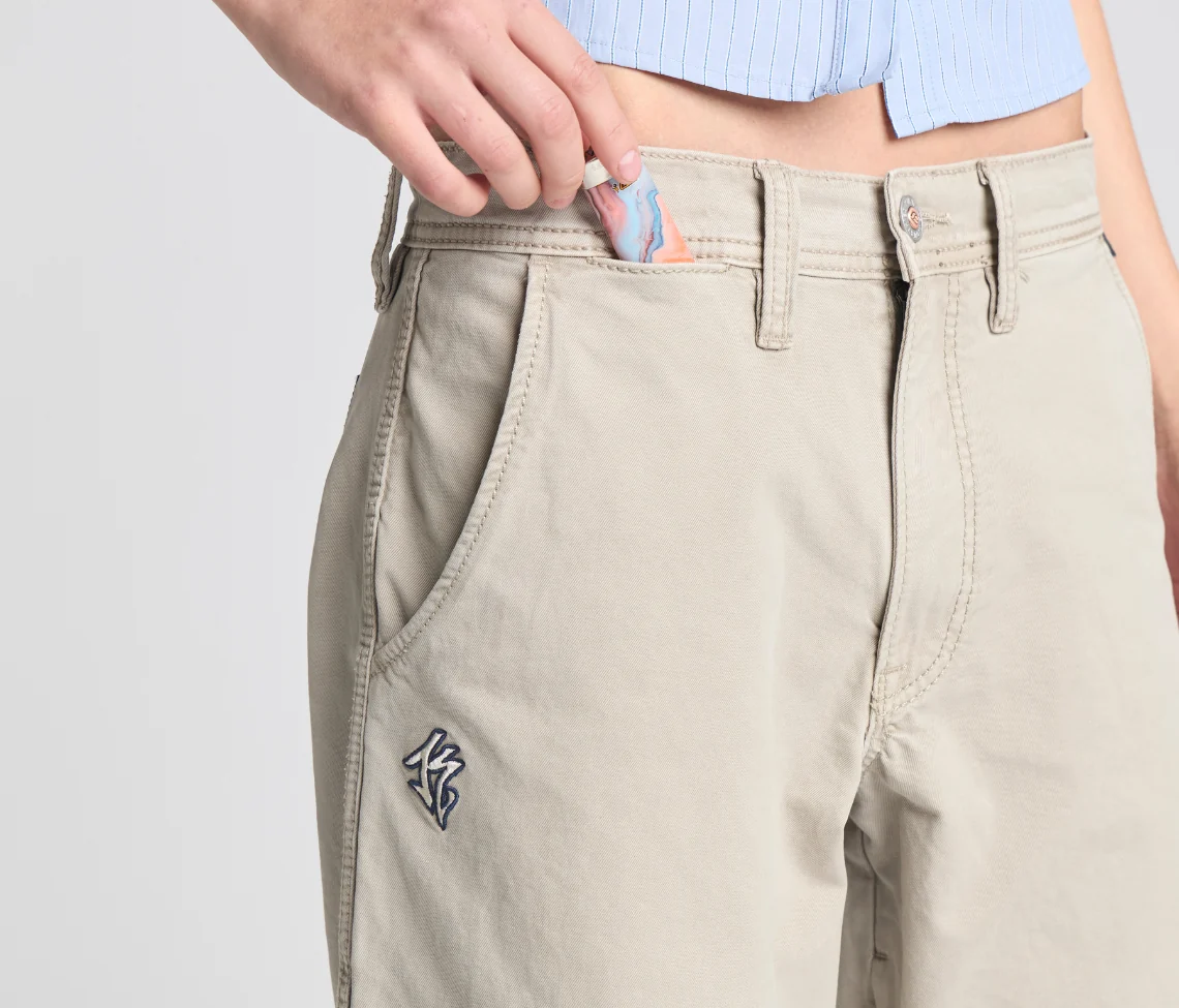 W OLD SKOOL 24" KHAKI CHINO - Image 8